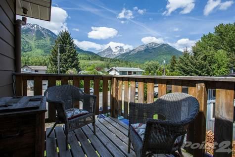 Homes for Sale in Annex, Fernie,  $480,000