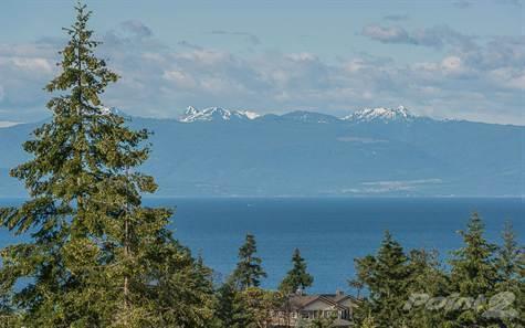 Homes for Sale in Nanoose Bay,  $689,000