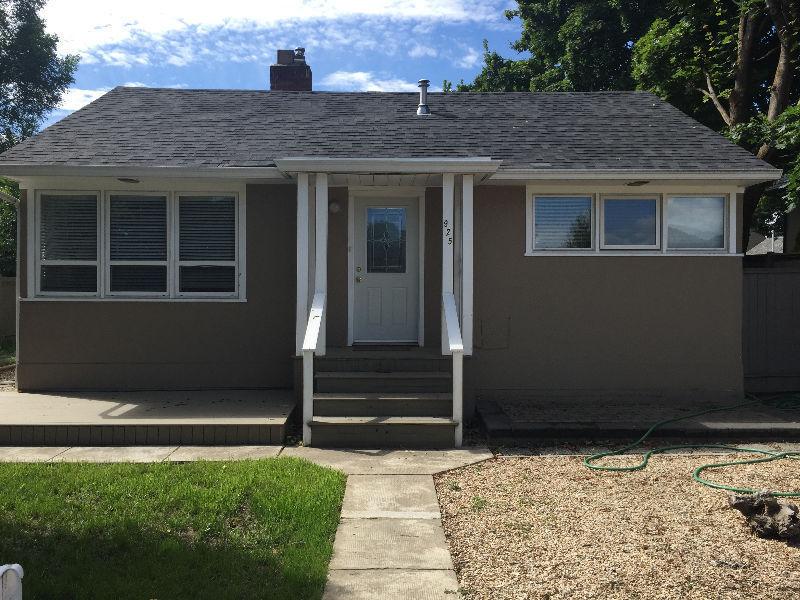 2 bed 1 bath-Minutes from Downtown!