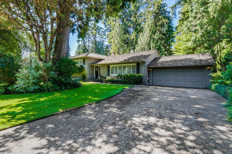 Gorgeous House for RENT in EDGEMONT VILLAGE