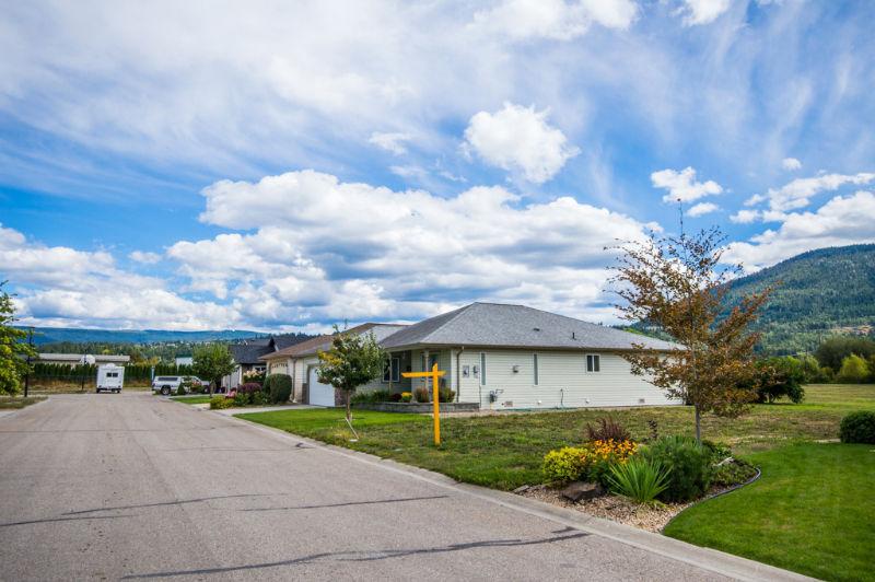 Salmon Arm - Large, Flat Building Lot in Adult Community