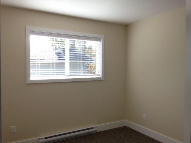 Room for rent - South End - Harewood