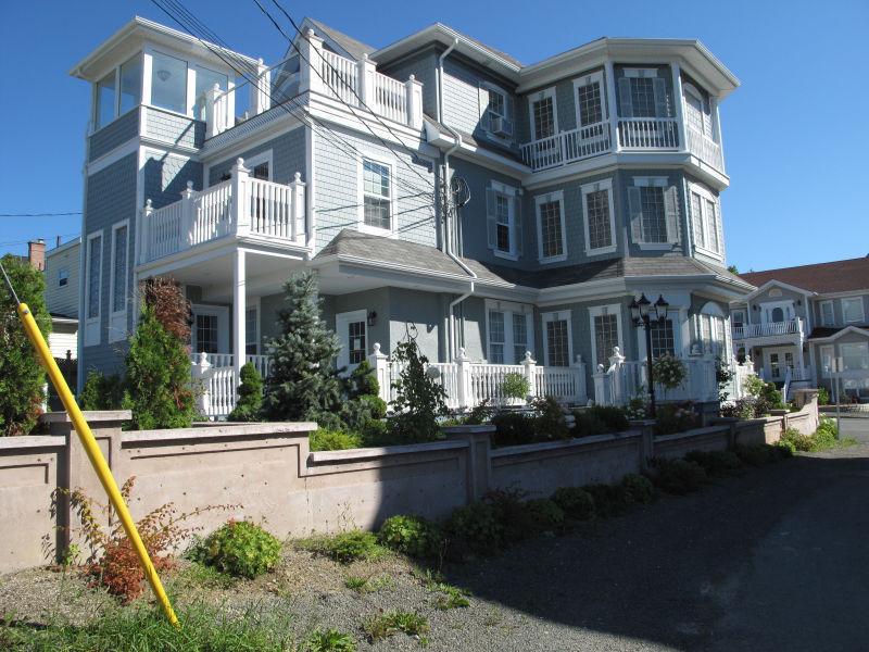 Beautiful luxury one bedroom apartment