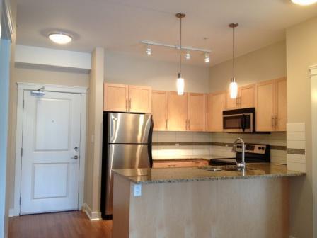 Two Bedroom 2 BA Condo #209 - Hot Water/Parking Included