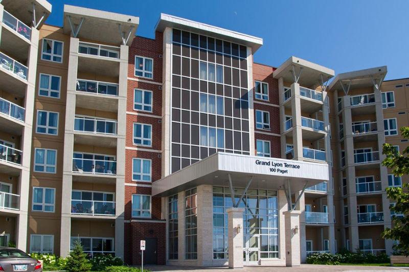 3 Month Sublease on a New LINDENWOOD Apartment PRICE REDUCED