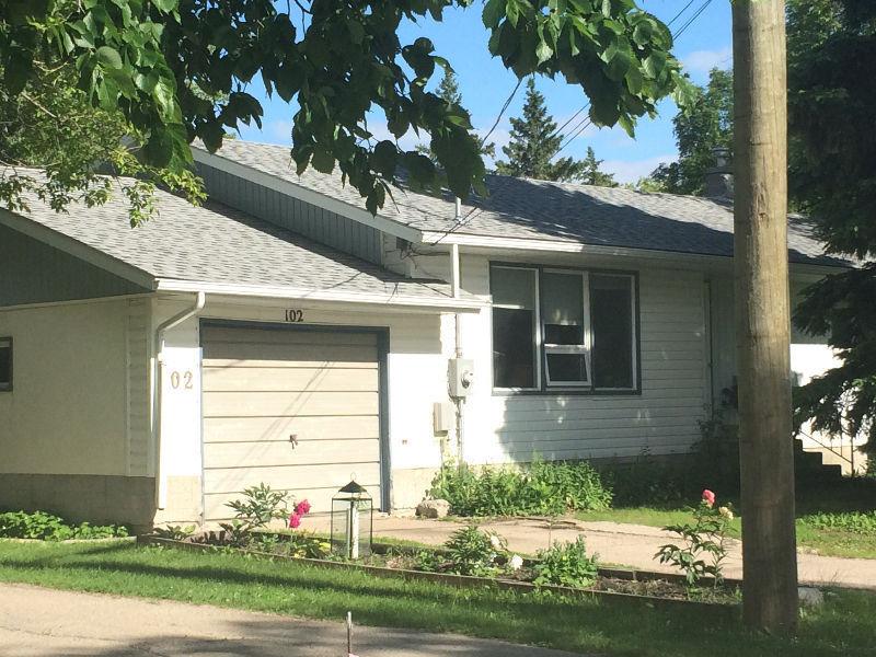 3 Bedroom Suite In Niverville Available Immediately!