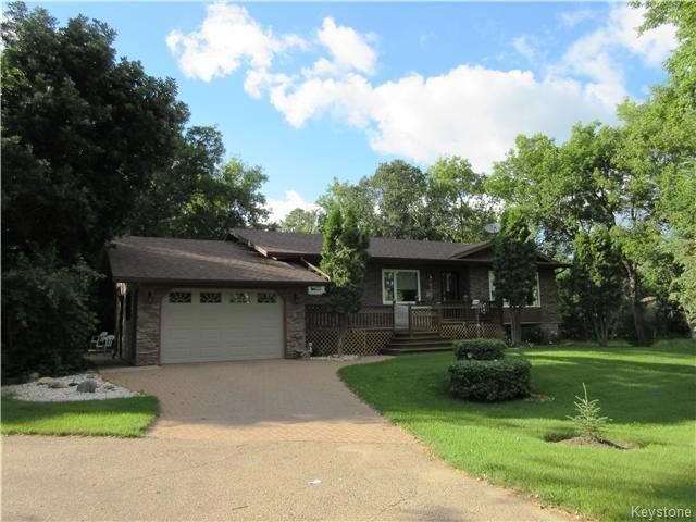 3 BR home on 84.32 acres in picturesque St. Lazare Valley!