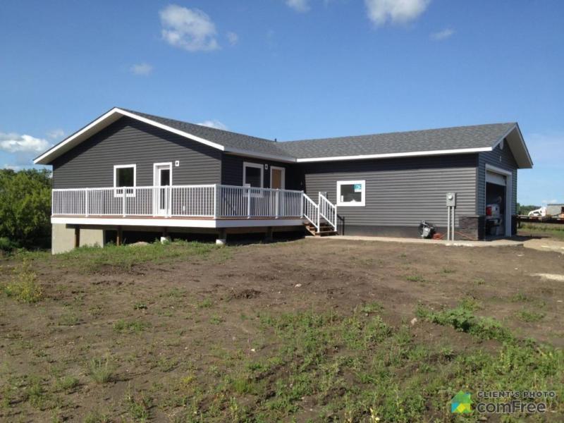 $399,900 - Bungalow for sale in Souris