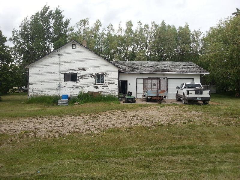 Acreage 10 Minutes North of Russell,MB
