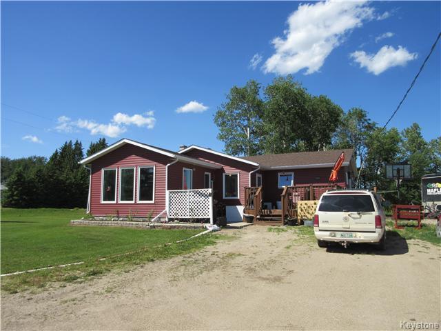 Country living on 9.74 acres near Rossburn Mb