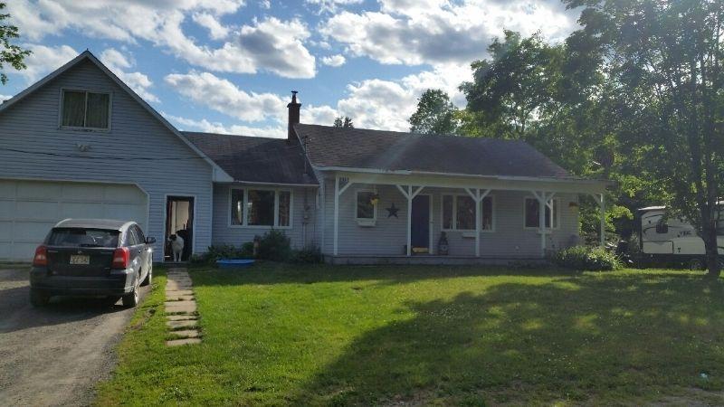 House for sale in Stanley, NB area