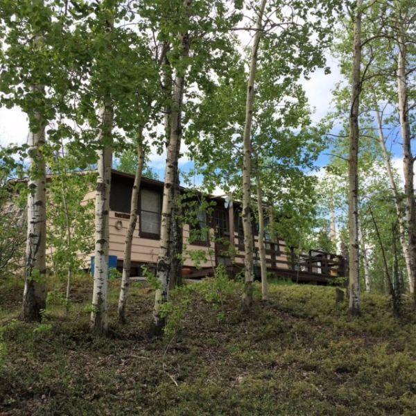 Cozy seasonal cabin on Berge Lake,MB