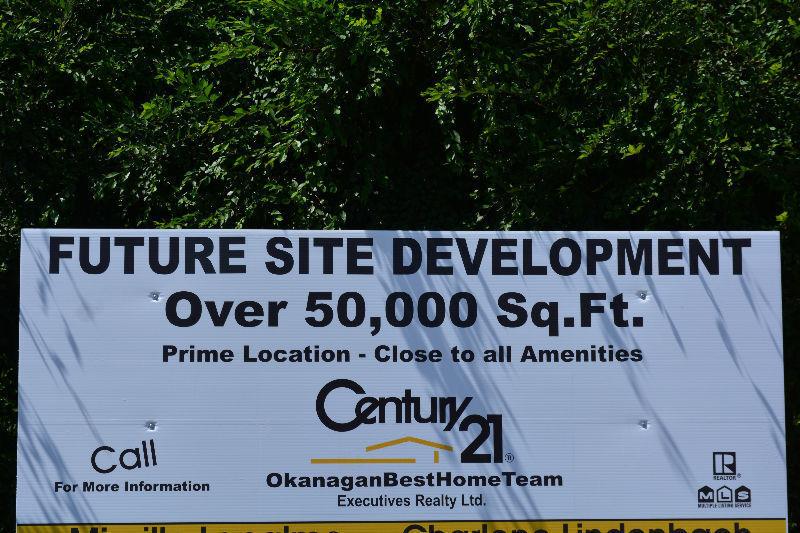 DEVELOPMENT OPPORTUNITY - ATTENTION BUILDERS/INVESTORS
