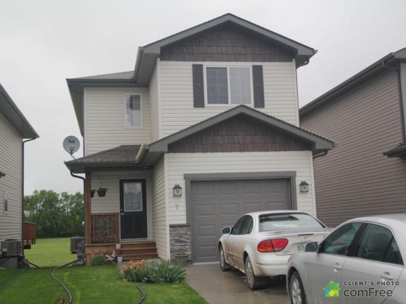 $267,900 - 2 Storey for sale in Steinbach
