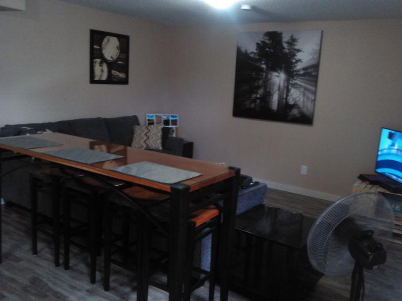 2 BEDROOM SUITE EAST HILL
