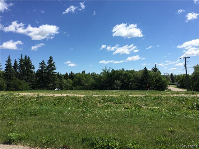 Exceptional value! parcel of land zoned for two residences!