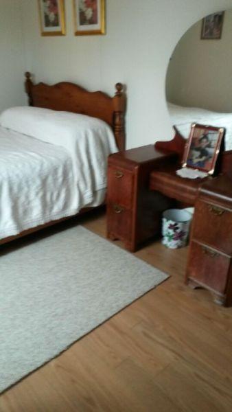 Room available for mature female tenant