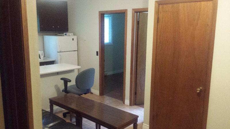 Room in 3 bedroom apartment, $ 265.20 plus utilities