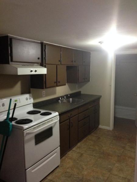 One Bedroom Uptown, Utilities Incl.™