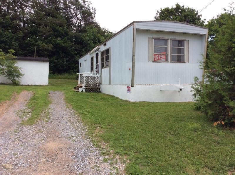 2 Bedroom Mobile Home, Hampton Park