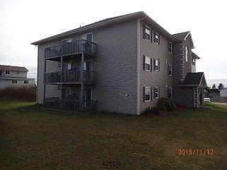 Upper East , Linda Crt. 2 bedroom, deck open concept