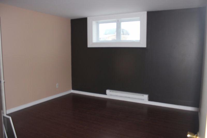 Large 2 Bedroom, 2 Car parking, conveniently located!