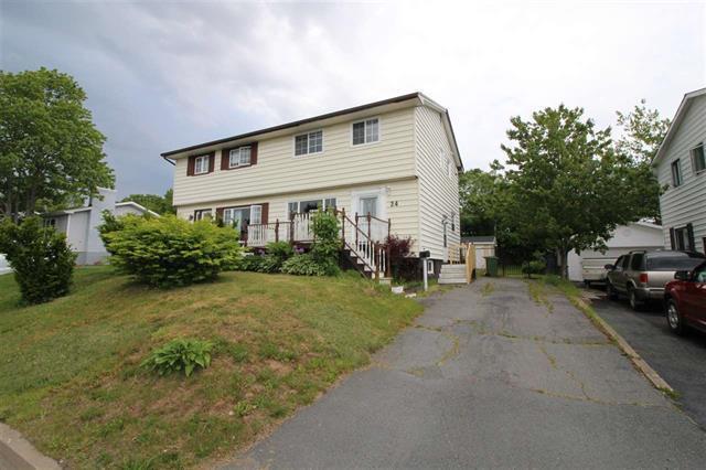 AMAZING DEAL! This Sackville Semi is only $158 500.00