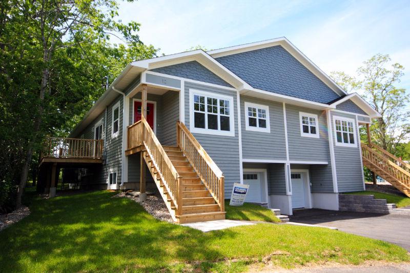 New Construction in the Heart of Mahone Bay