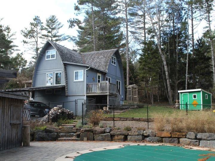 Red Cedar Chalet with Inground Pool Reduced $100 000