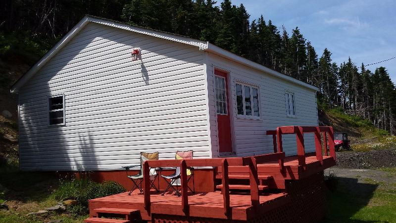 FABULOUS WATER VIEWS FROM THIS SWEET COTTAGE IN GROS MORNE
