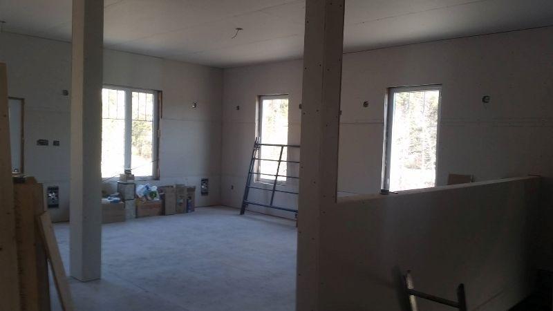 Unfinished home forsale in Renews,