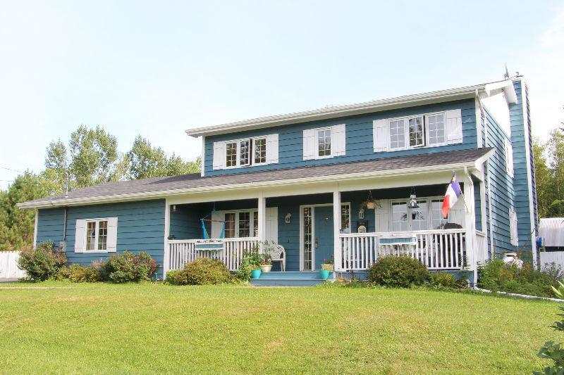 Priced to Sell! Large Two Storey Home On Hamilton Road