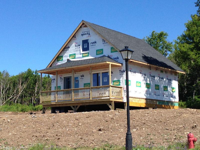 CHALET IN EAST  WITH OCEAN VIEW