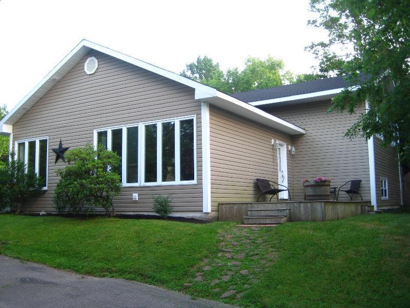 Rothesay - 3 Bedroom/2 Full Bath, Private Lot, Updated Home