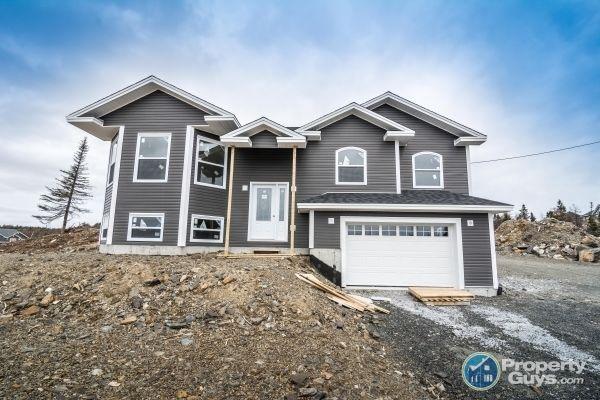 New Construction in Dovekie Estates!