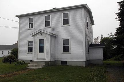 LUNENBURG 3 BR in BLUE ROCKS