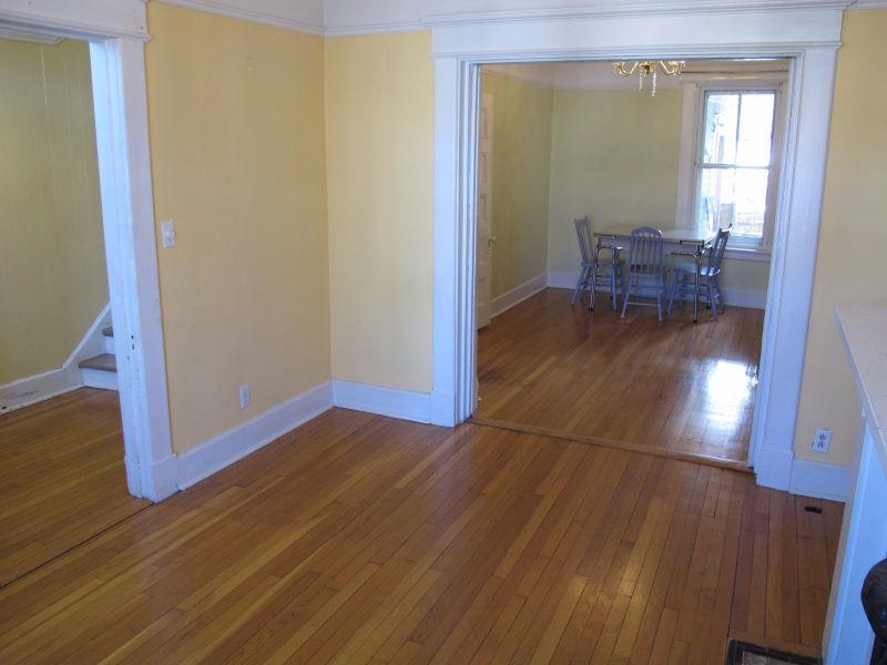 Georgetown row house available for lease