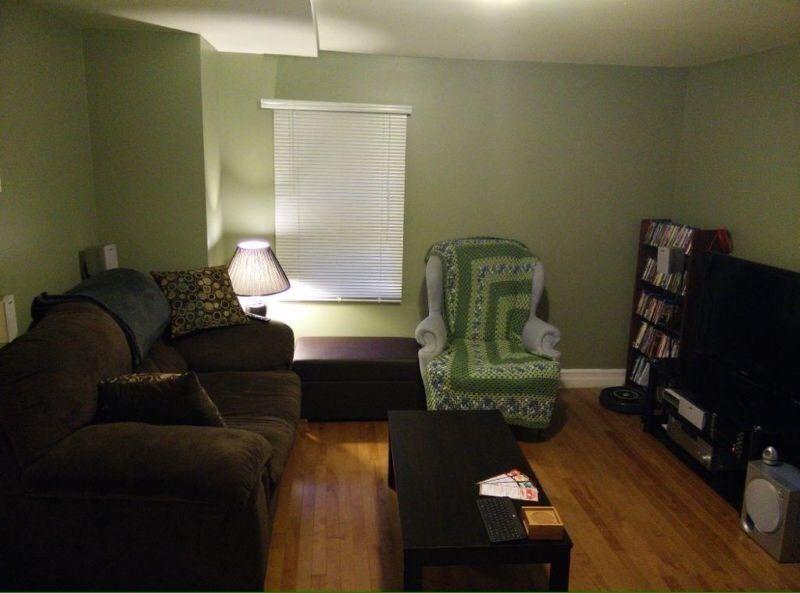 2BR LOFT STYLE DOWNTOWN GREAT LOCATION