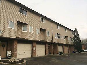 Large 3 Bedroom Townhouse