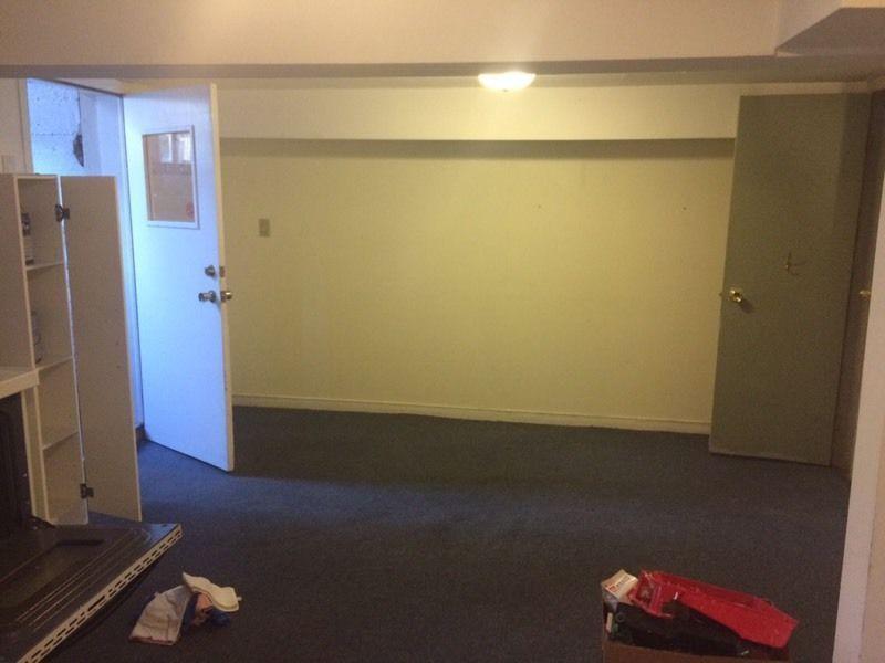 Bachelor basement apartment for rent