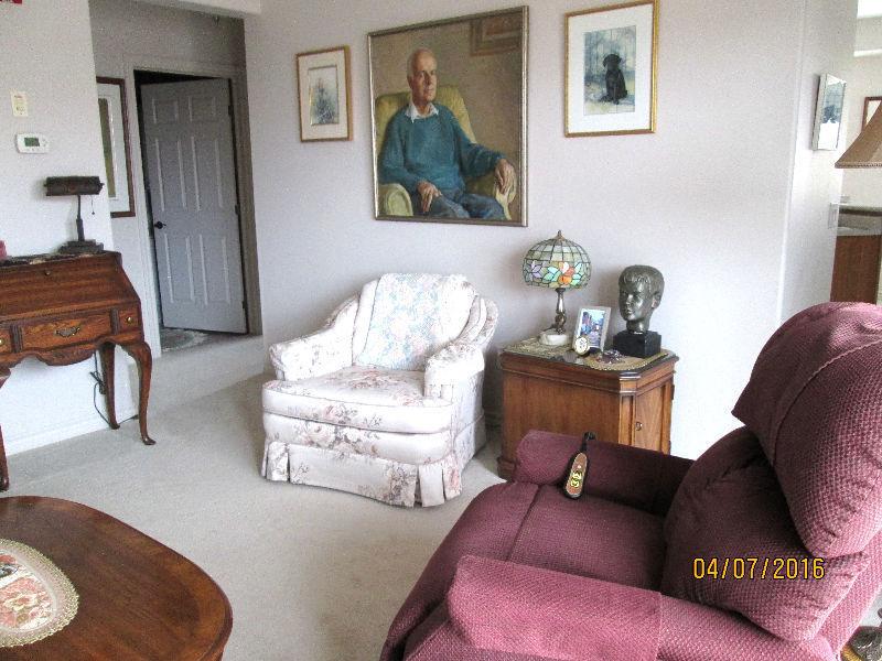 15 Heartwood Drive #208