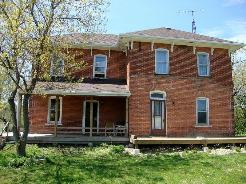5 bedroom country home 2.67 acres Marmora