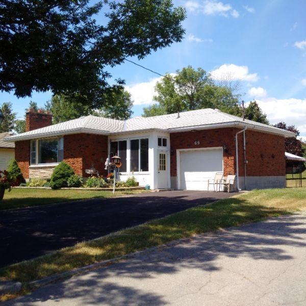 Bungalow with Detached Garage