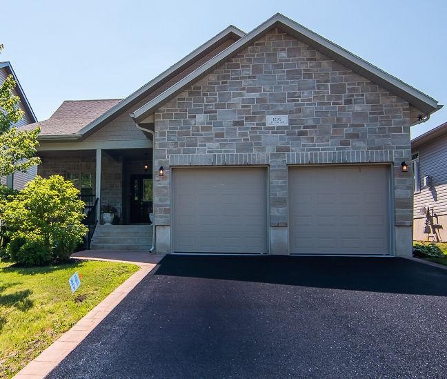 SMRT- Stunning Open Concept Home in West End!