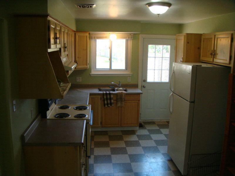 Rental house perfect for families ! Minutes from 401