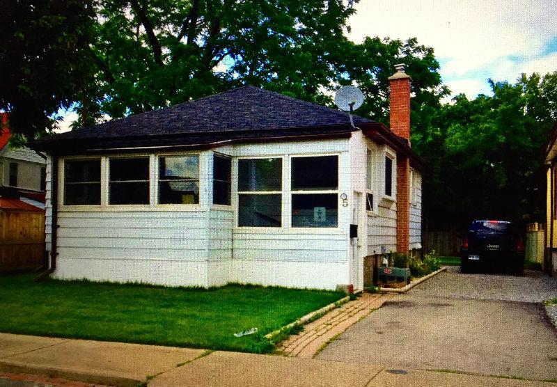 2 Bedroom, 3 pc Bathroom Basement Suite