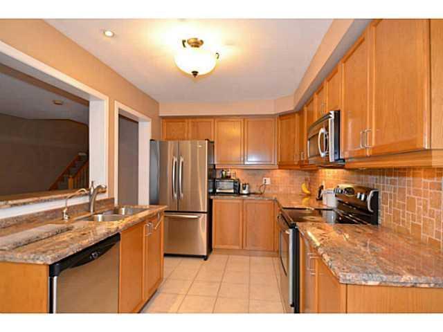 Stoney Creek Townhouse for RENT by the LAKE - Aug 15th