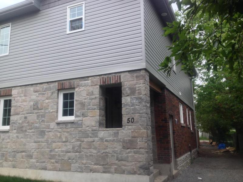 GORGEOUS, FULLY RENOVATED 6 BD STUDENT HOME! 50 Hamilton St