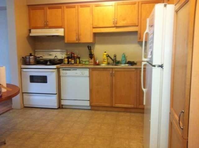 Room rental -South end townhouse