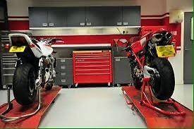 Wanted: Student looking for garage plus apartment